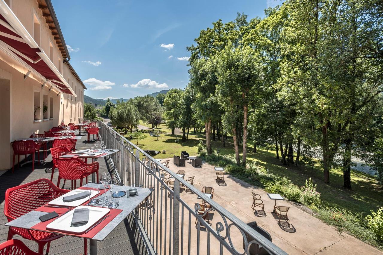 Logis Hotel Restaurant Les 2 Rives - A75, En Bordure De Riviere Banassac Bagian luar foto